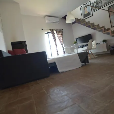 Holiday home Casailcambio *